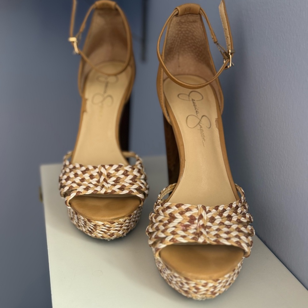 Jessica Simpson Braided Strap Tan Camel Platform Heel | Size 9